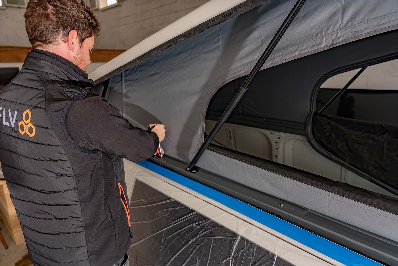 Photo d’une installation de toit relevable par FLV Van