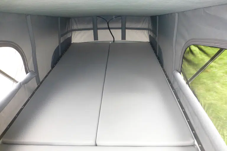 Toit relevable avant REIMO pour Peugeot Boxer, Citroën Jumper, Fiat Ducato L2H2 2006