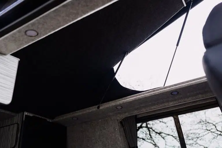 Toit relevable avant MOON 2 IZY Volkswagen T5 / T6 / T6.1 L2H1 – Image 5